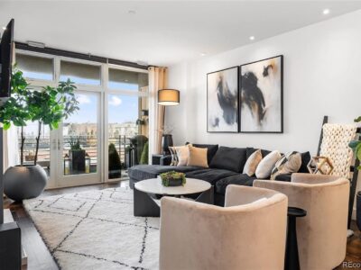 This beautifully upgraded 1 bedroom (333 S Monroe Street Unit 211, Denver, CO 80209)