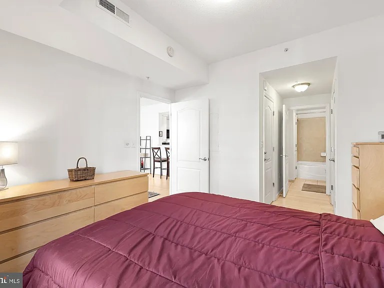 Prime location just south of Logan Circle and north of downtown (1111 11th St NW , Washington, DC 20001 )