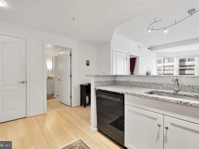 Prime location just south of Logan Circle and north of downtown (1111 11th St NW , Washington, DC 20001 )