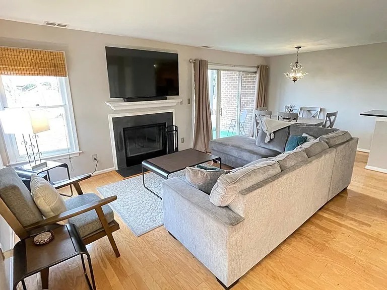 Furnished garden style apartment
