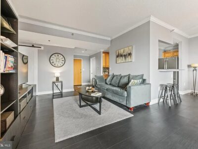 BEAUTIFUL CONDO (2515 Boston St, Baltimore, MD 21224 )