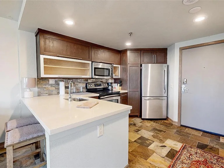 Stylish 1-bedroom,1-bathroom condo in Denver