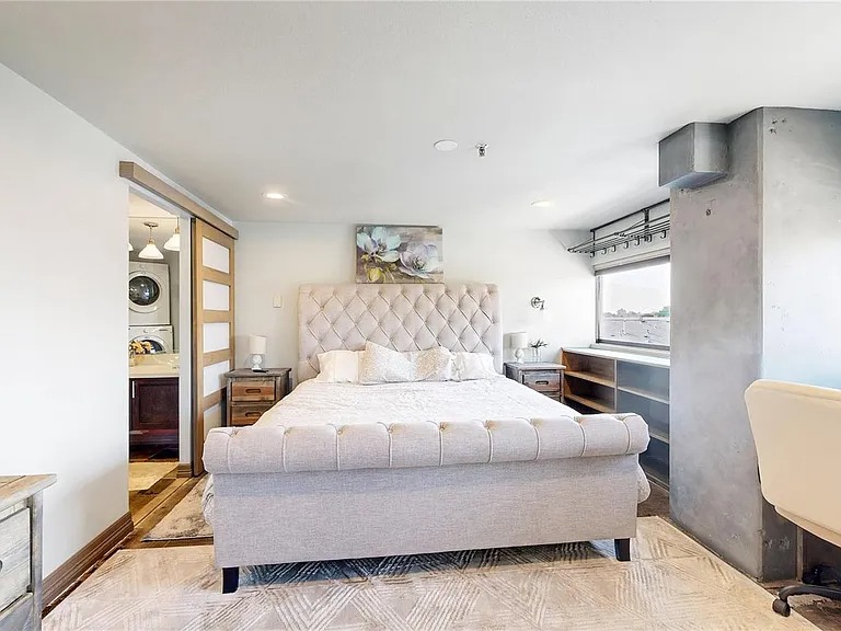 Stylish 1-bedroom,1-bathroom condo in Denver