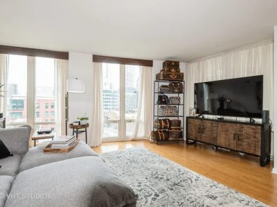 Completely upgraded 1 bedroom IN Chicago