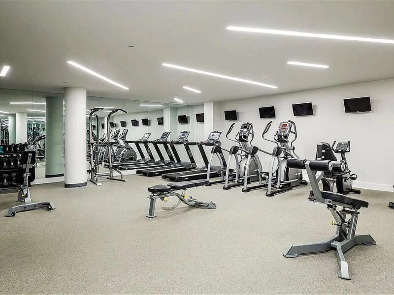 Contemporary home with a perfect blend of elegance in Brooklyn