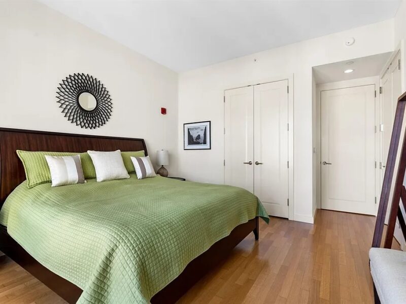 Furnished front-facing corner unit in Boston MA