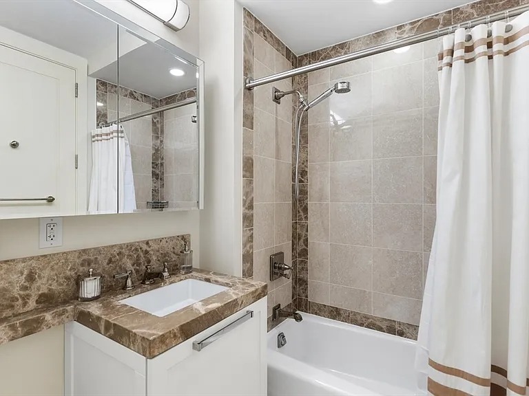 Furnished front-facing corner unit in Boston MA