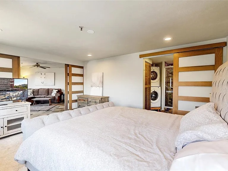 1-bedroom,1-bathroom condo IN Denver CO