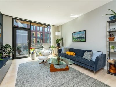 South facing 1 BR in Boston