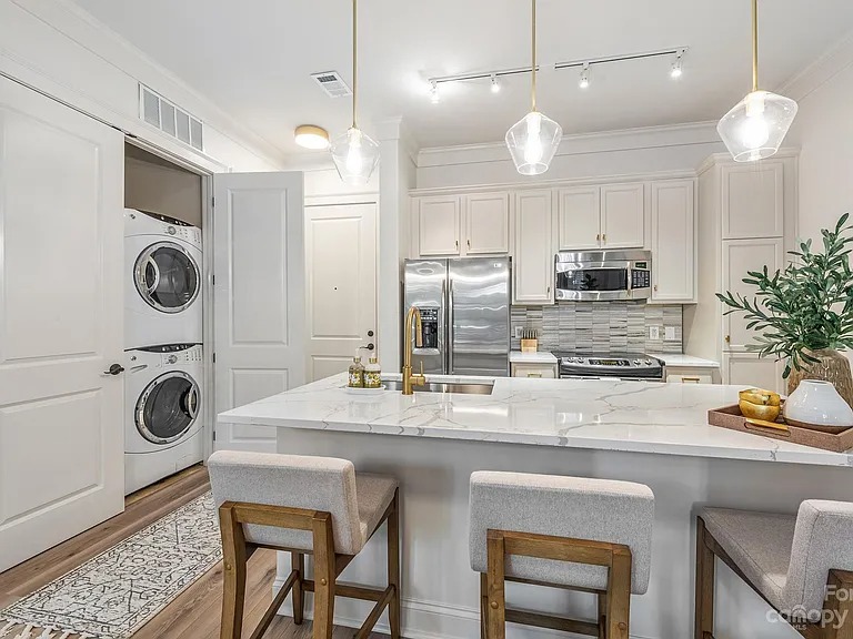 fully updated condo in Charlotte NC