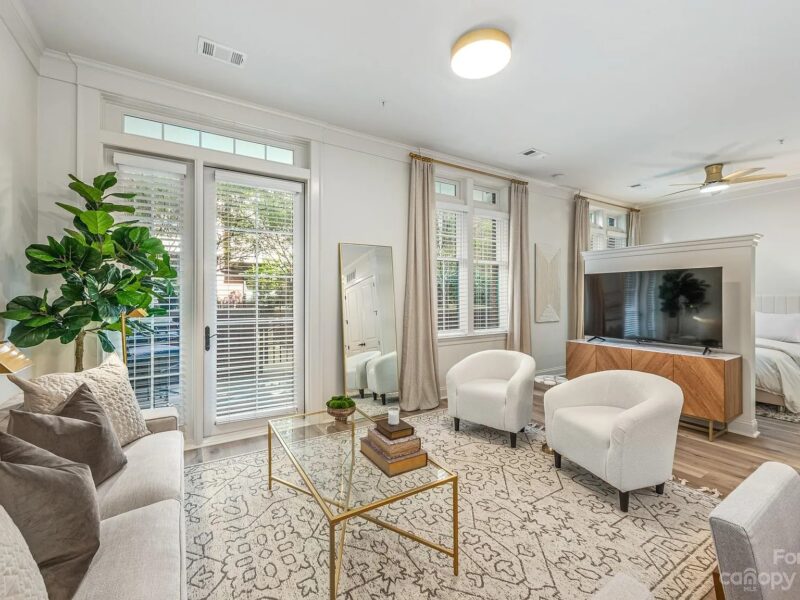 fully updated condo in Charlotte NC