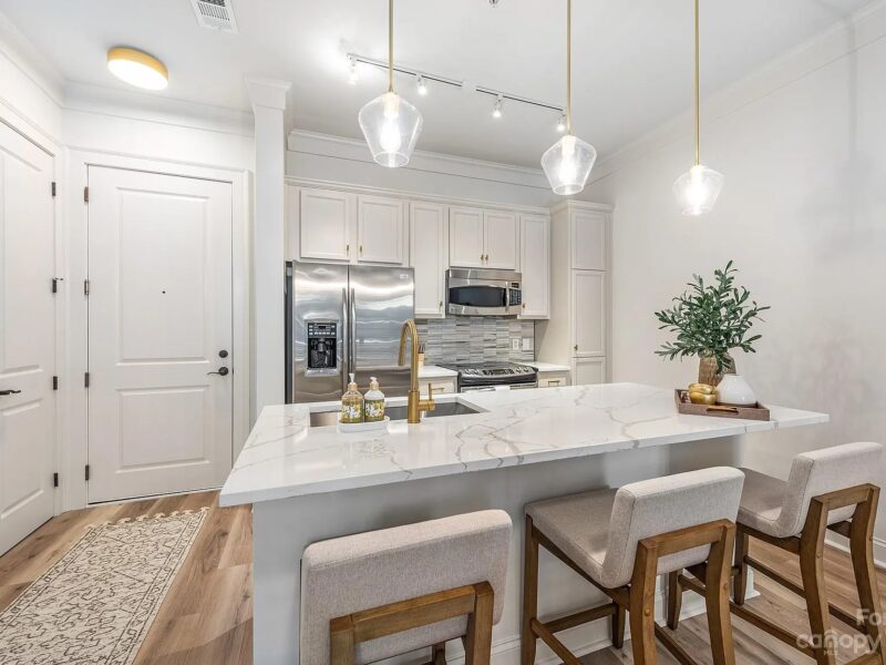 fully updated condo in Charlotte NC