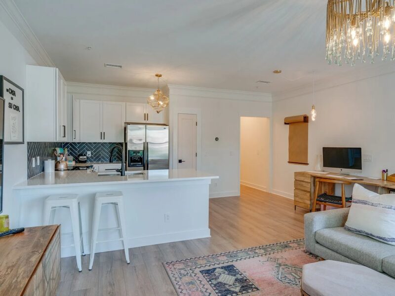 1 bed 1 bath condo blends high-end design with convenience in Nashville